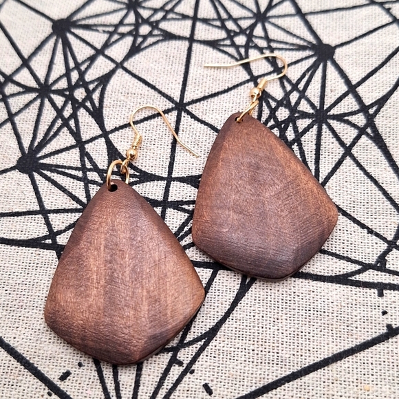 Brown wood earrings diamond abstract geometric shape boho jewelry - Picture 2 of 5